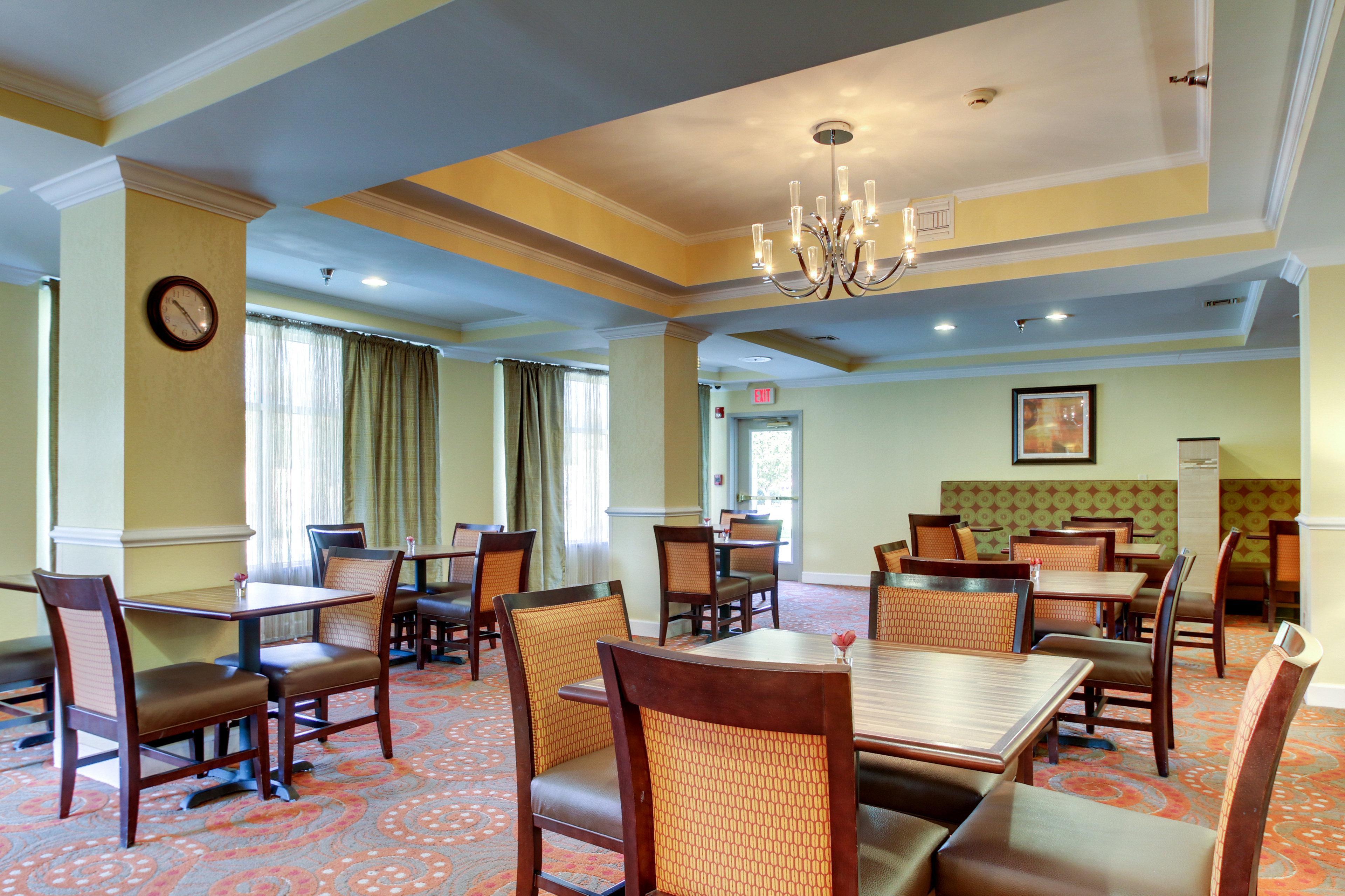 Holiday Inn Express Hotel & Suites Live Oak By Ihg Esterno foto