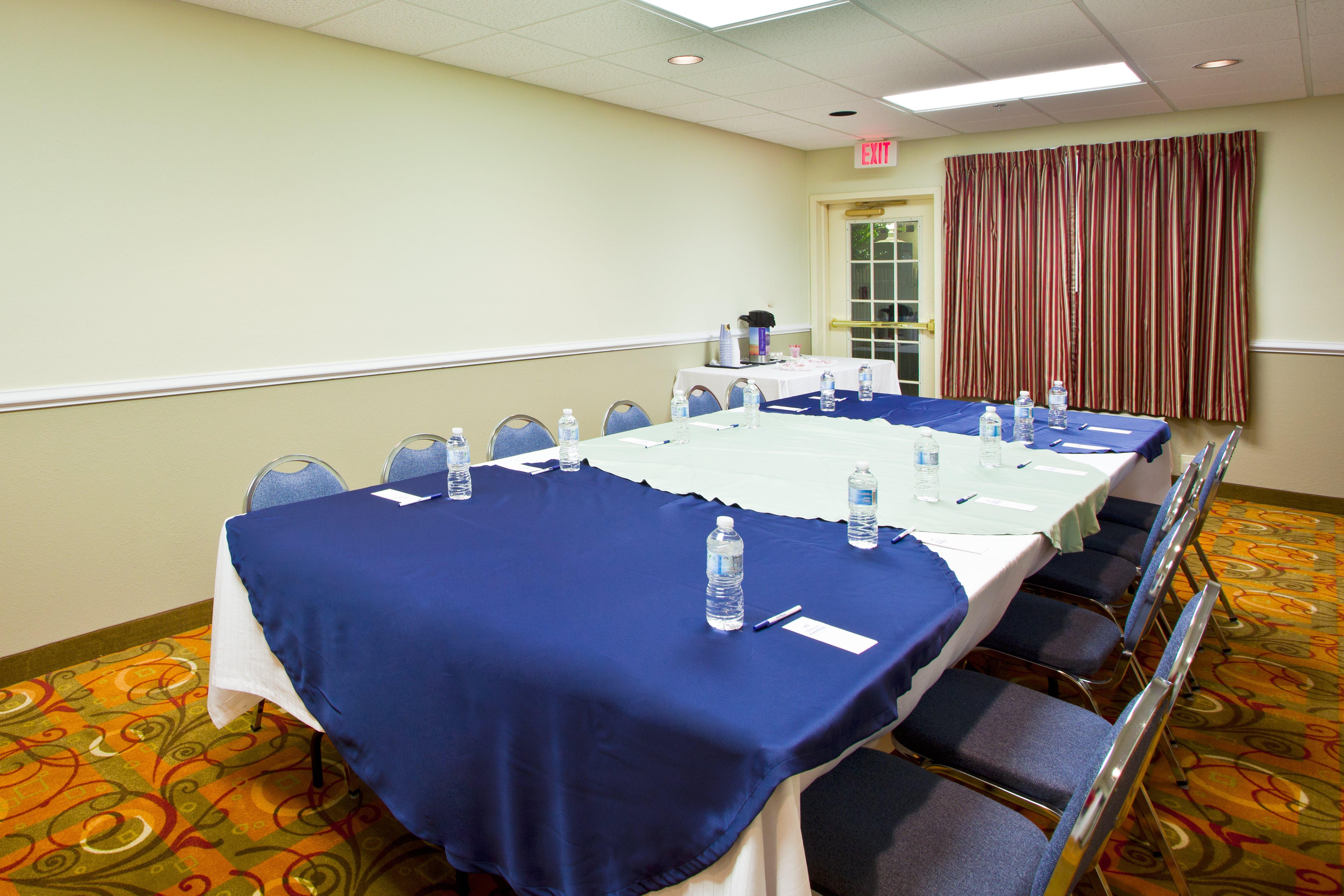 Holiday Inn Express Hotel & Suites Live Oak By Ihg Esterno foto