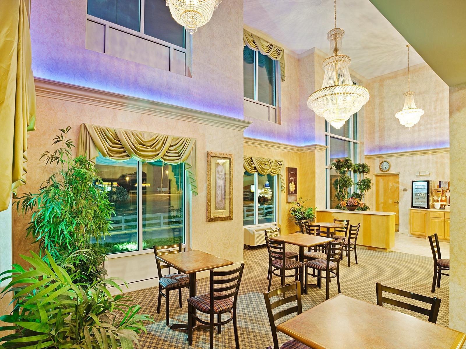Holiday Inn Express Hotel & Suites Live Oak By Ihg Esterno foto